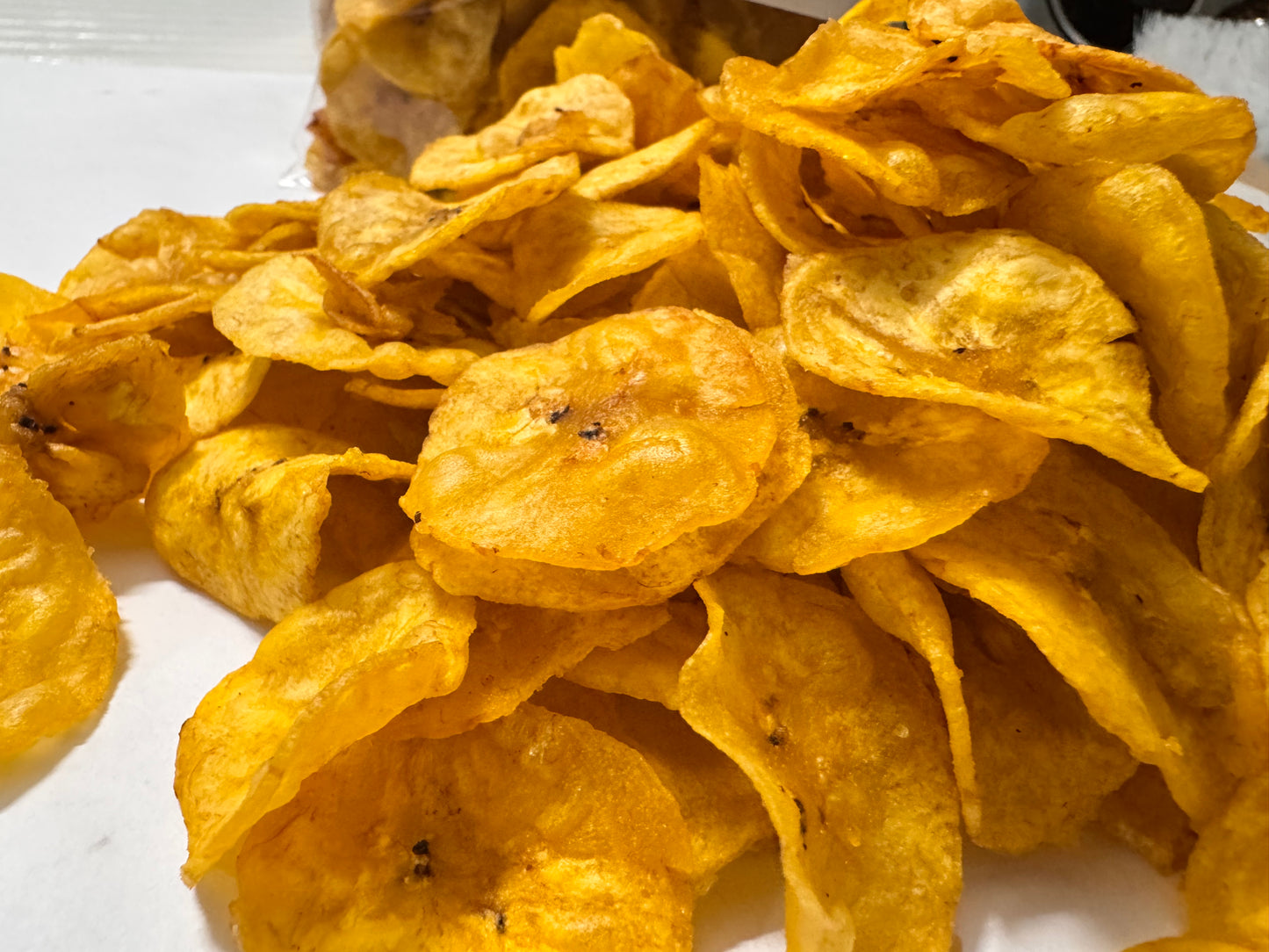 Chips de banane plantain – Sucrées ou salées, le snack africain par excellence