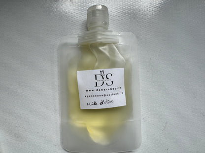 Huile d’olive (cheveux, corps et visage )